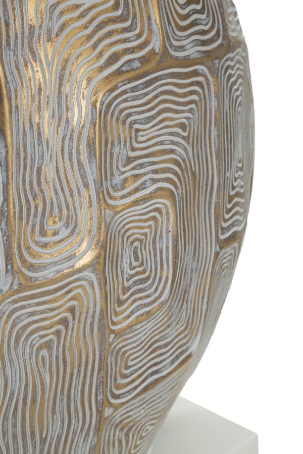 Moderne bordlampe i polyresin, jern and stof  – 38x64 cm