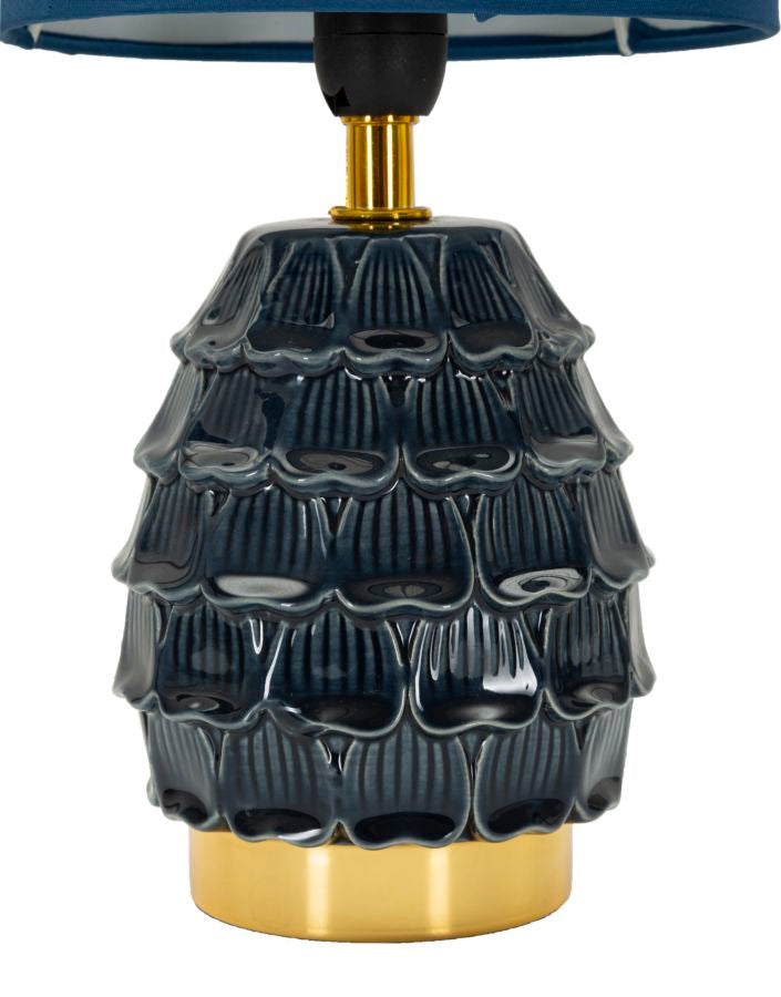 Moderne bordlampe i keramik, jern and stof – 15x30x5 cm