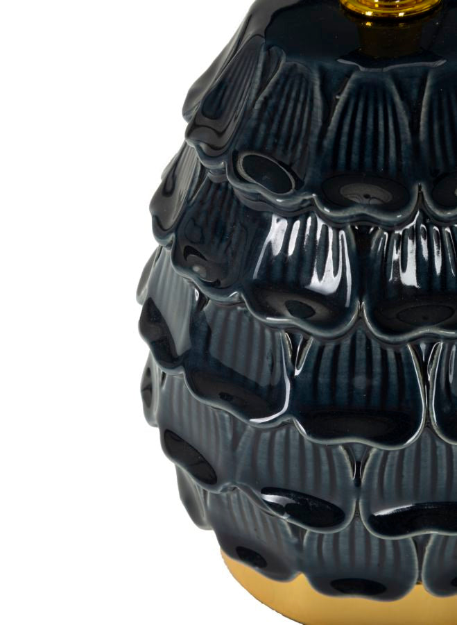 Moderne bordlampe i keramik, jern and stof – 15x30x5 cm