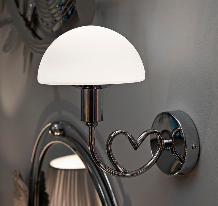 Glam lampe i glas og jern – 23x15x22 cm