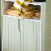 Moderne badeværelsesskab i trendy grøn farve - Giv dit badeværelse et nyt look!