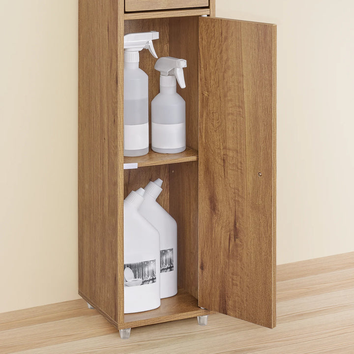 Stilfuldt badeværelsesskab i naturligt trælook (20 x 20 x 180 cm)