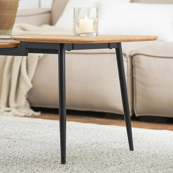 Sofabord med åbent design og naturlig farvekombination - Skaber en elegant atmosfære