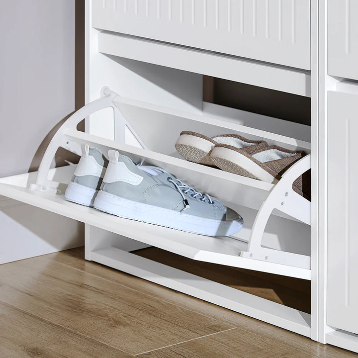 Skoskab: Elegant og funktionelt opbevaring til dine sko, 61x26x120 cm, hvid