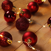 LED lyskæde med Røde julekugler - 2m
