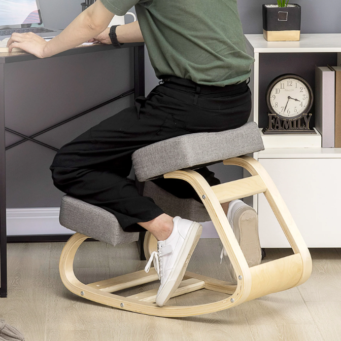 8 timers arbejdsdag kræver den rigtige stol: 6 modeller der holder hele dagen