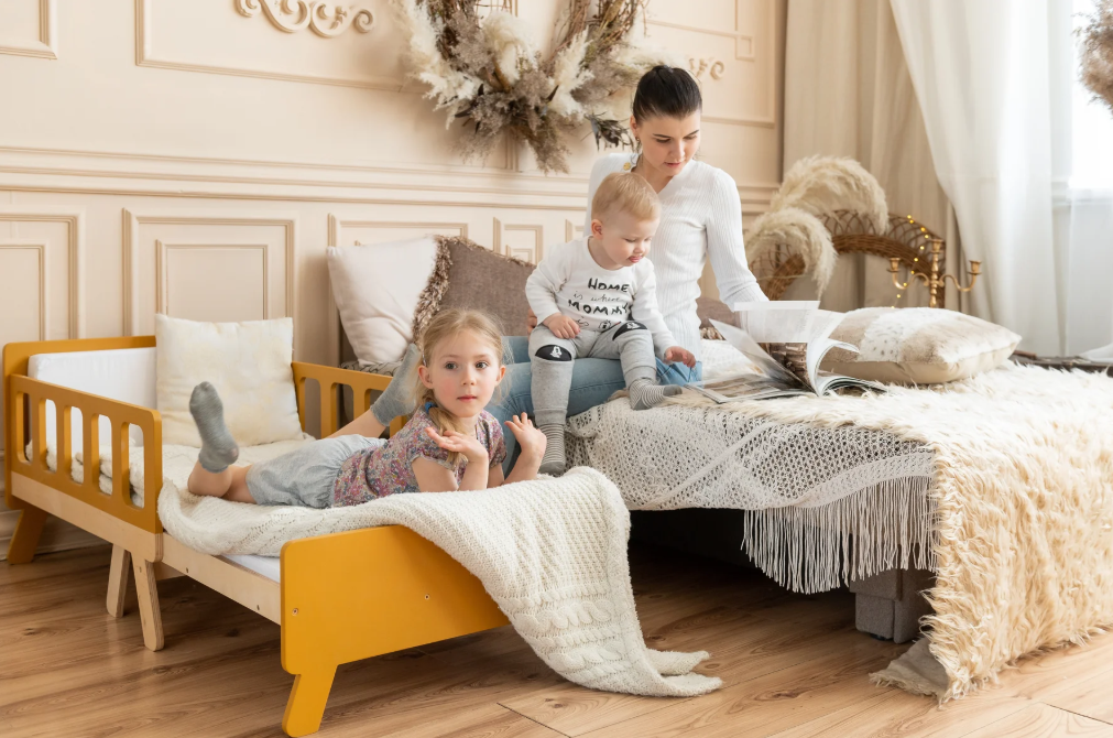 Spar penge på børnesengen: Sådan undgår du at købe tre senge i stedet for én