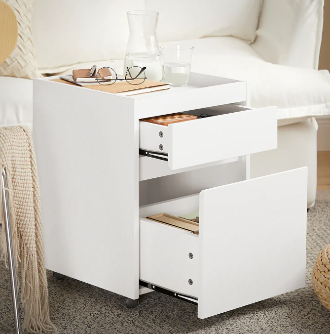 Fra rattan til hvid lak: sengeborde der løfter soveværelsets udtryk