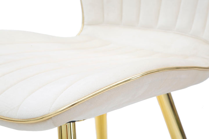 Glam stol i guldfarve, træ, plast og metal – 46x58x77 cm