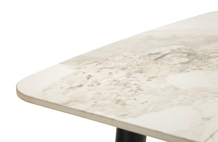 JOSH DINING TABLE – Spisebord i marmoreffekt (138 x 78 x 76 cm)