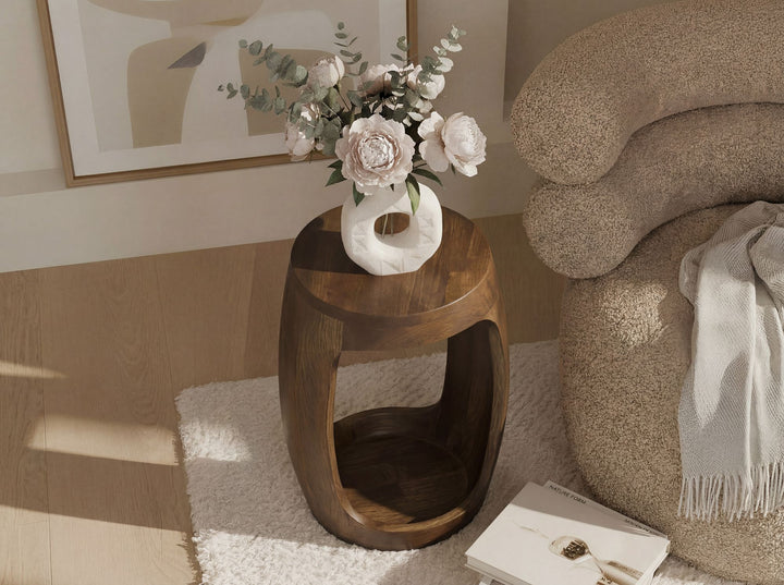 Rundt Sidebord 30 cm i Massivt Mangotræ – Håndlavet Designbord med Åben Hylde