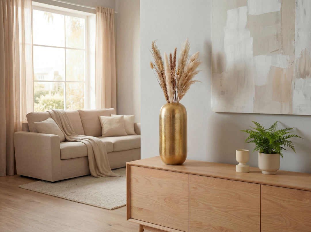 Dekovase 45 cm i Guld Aluminium – Moderne Rund Metalvase til Boligindretning