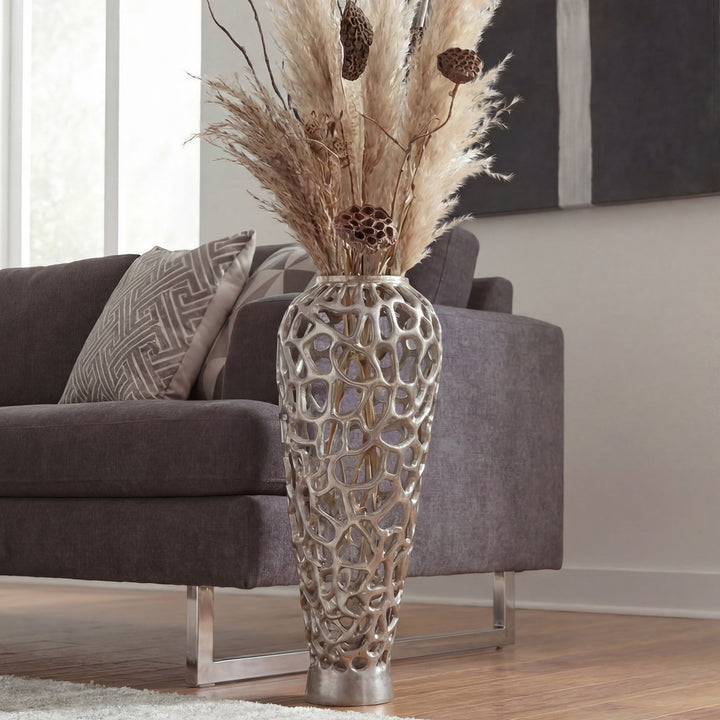 Gulvvase 60 cm i Sølv Aluminium – Stor Moderne Metalvase til Tørrede Blomster