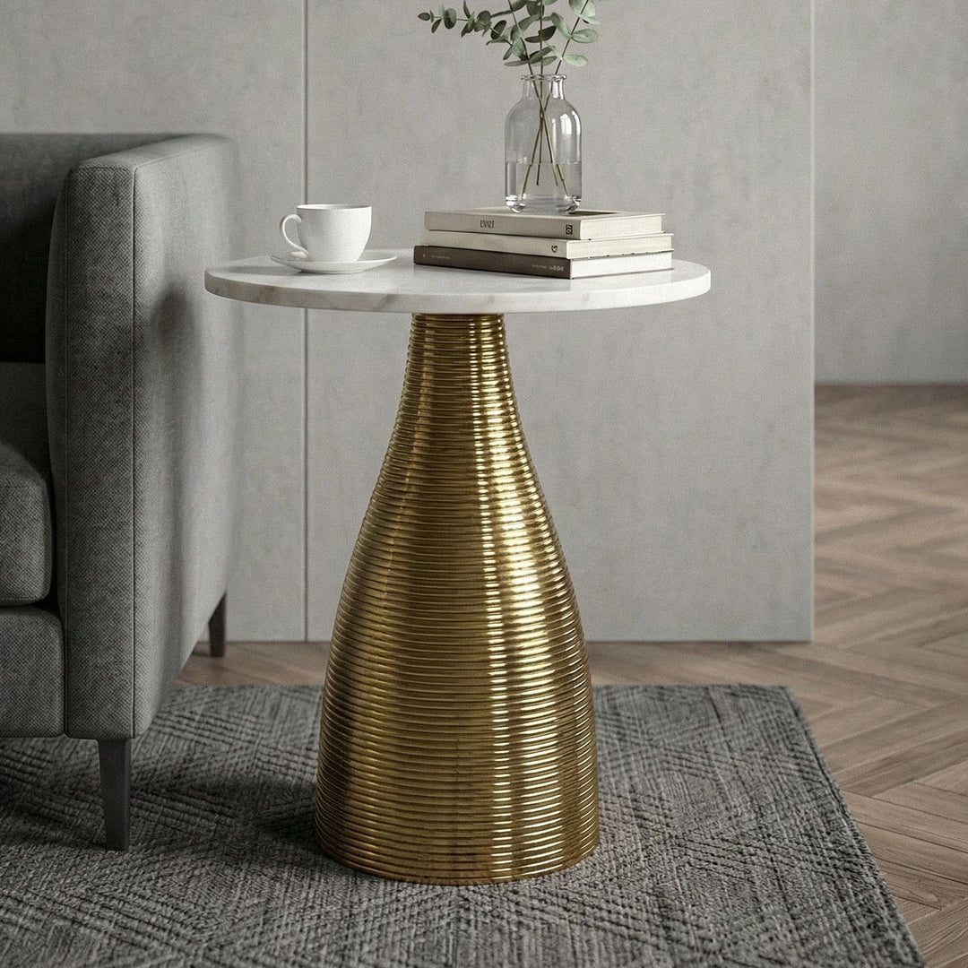Rundt sidebord 40 cm guld med massiv marmorplade hvid - Natursten sofabord forlængerbord,  håndlavet
