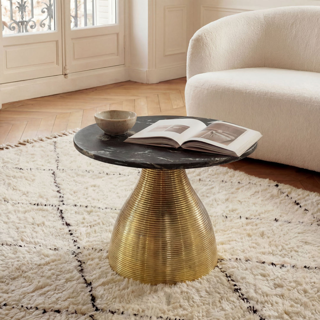 Rundt Sofabord 60 cm i Guld Aluminium med Sort Marmorbordplade – Moderne Designbord