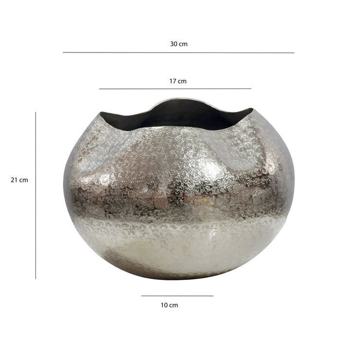 Dekorativ vase i aluminium - 30 cm - Sølvfarvet - Håndlavet