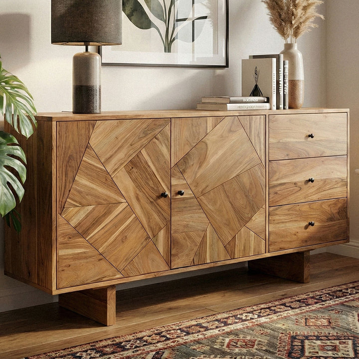 Designer skænk i massivt træ i akacie, 150 cm med 2 døre og 3 skuffer - Kommode i massivt træ med geometrisk front, håndlavet