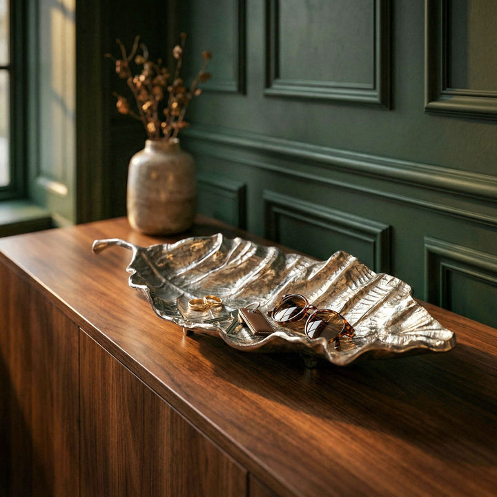 Dekorationsskål i aluminium - Bladdesign - 67 cm - Sølv - Håndlavet