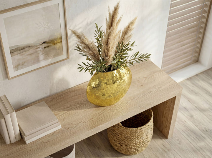 Dekorativ vase i metal - 40 cm - Guld - Håndlavet