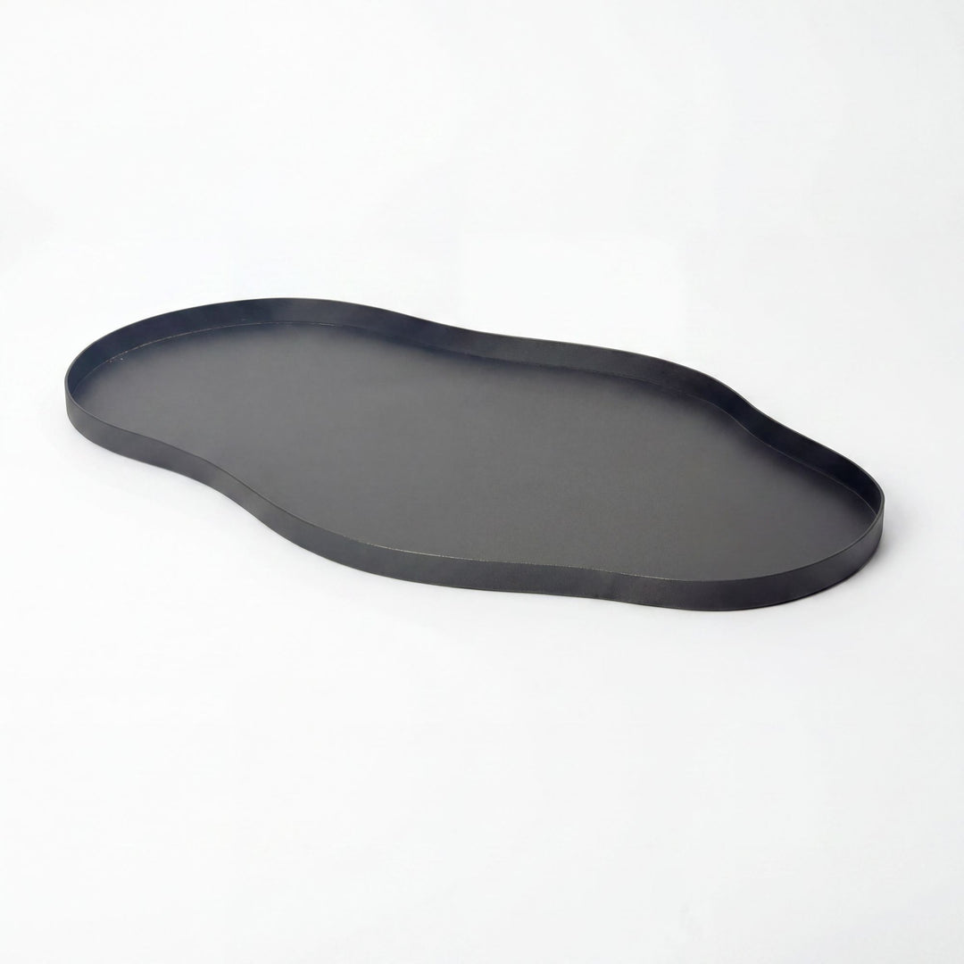 Dekorationsbakke i metal - 66 cm - Sort - Håndlavet