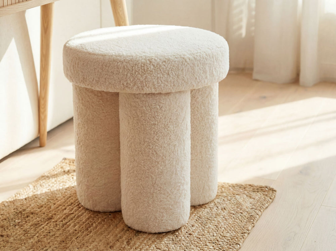 Puf i teddystof - Ø40 cm - Creme - Håndlavet