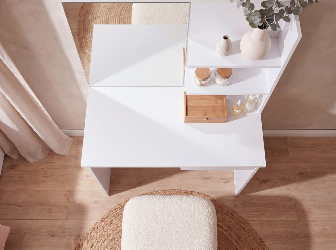 Sminkebord 75 cm hvid – moderne sminkebord med spejl og reol – hvidt sminkebord med skuffe