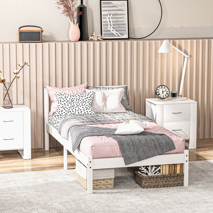 Enkeltsenge med hovedgærde og lameller, 26 cm plads under sengen, fyrretræ, 208x96x70 cm, hvid