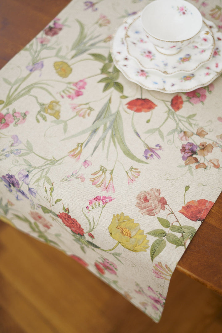 Bordløber, forskellige størrelser, bomuld-hør-blanding, printet, Blossom kollektion