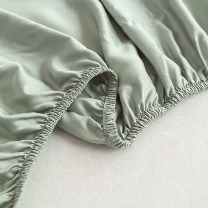 Lysegrøn bambus fitted sheet Premium - op til 30 cm - 400TC Tanboocel - Sage Green