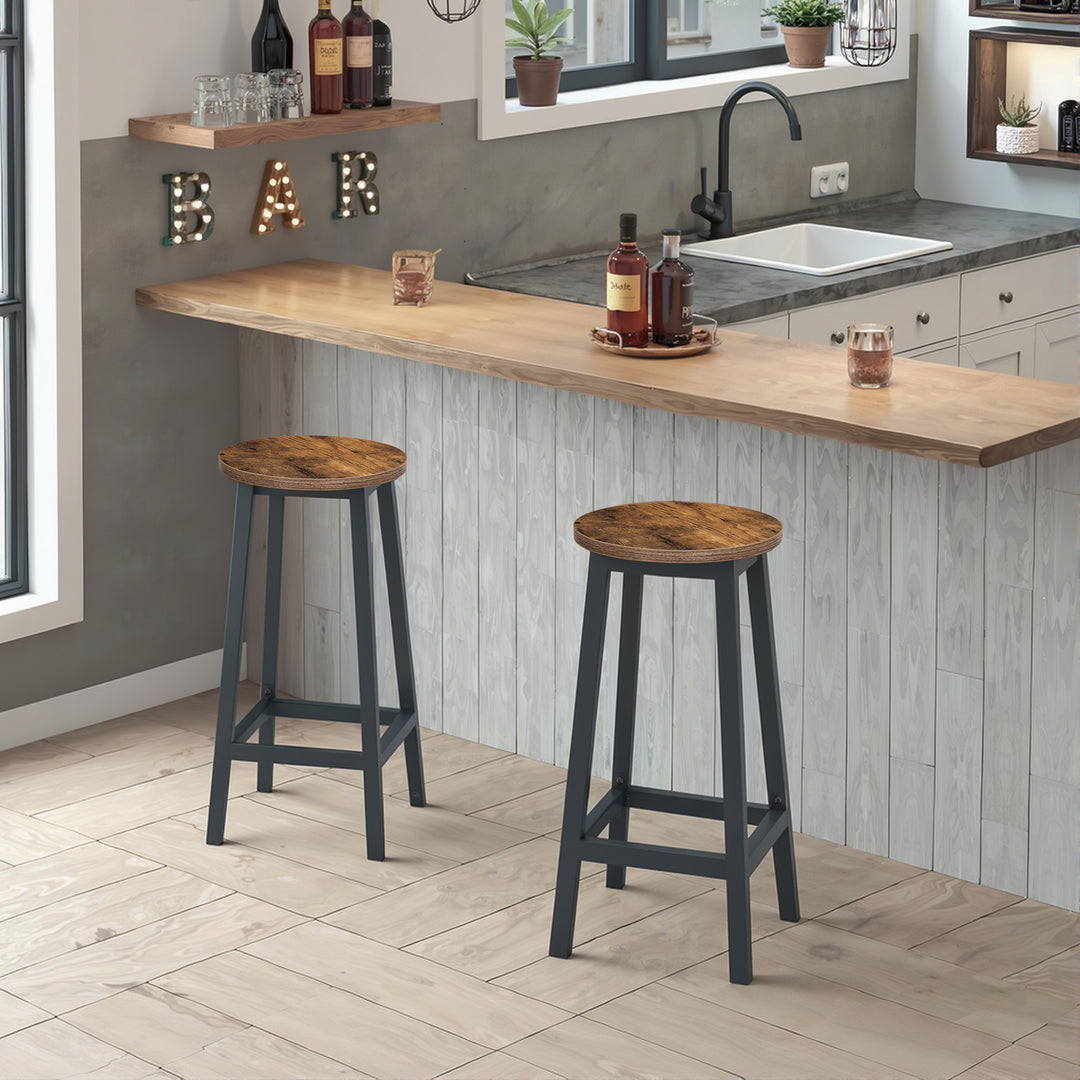 Barstol / høj skammel – rustik brun / sort | industrielt design