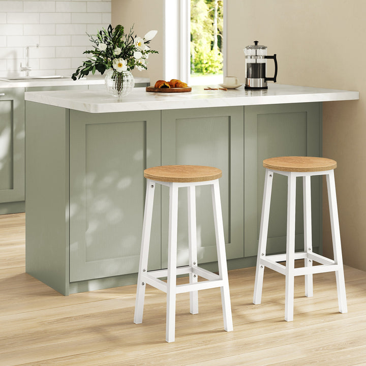 Barstol / høj skammel – egetræ look / hvide ben | moderne loftstil