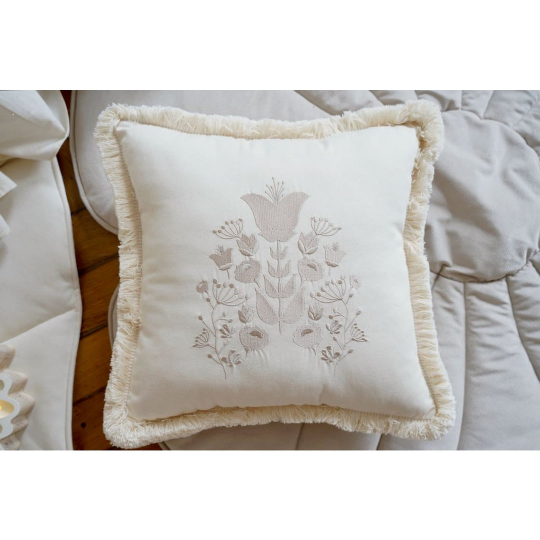 "Boho" pude med broderi