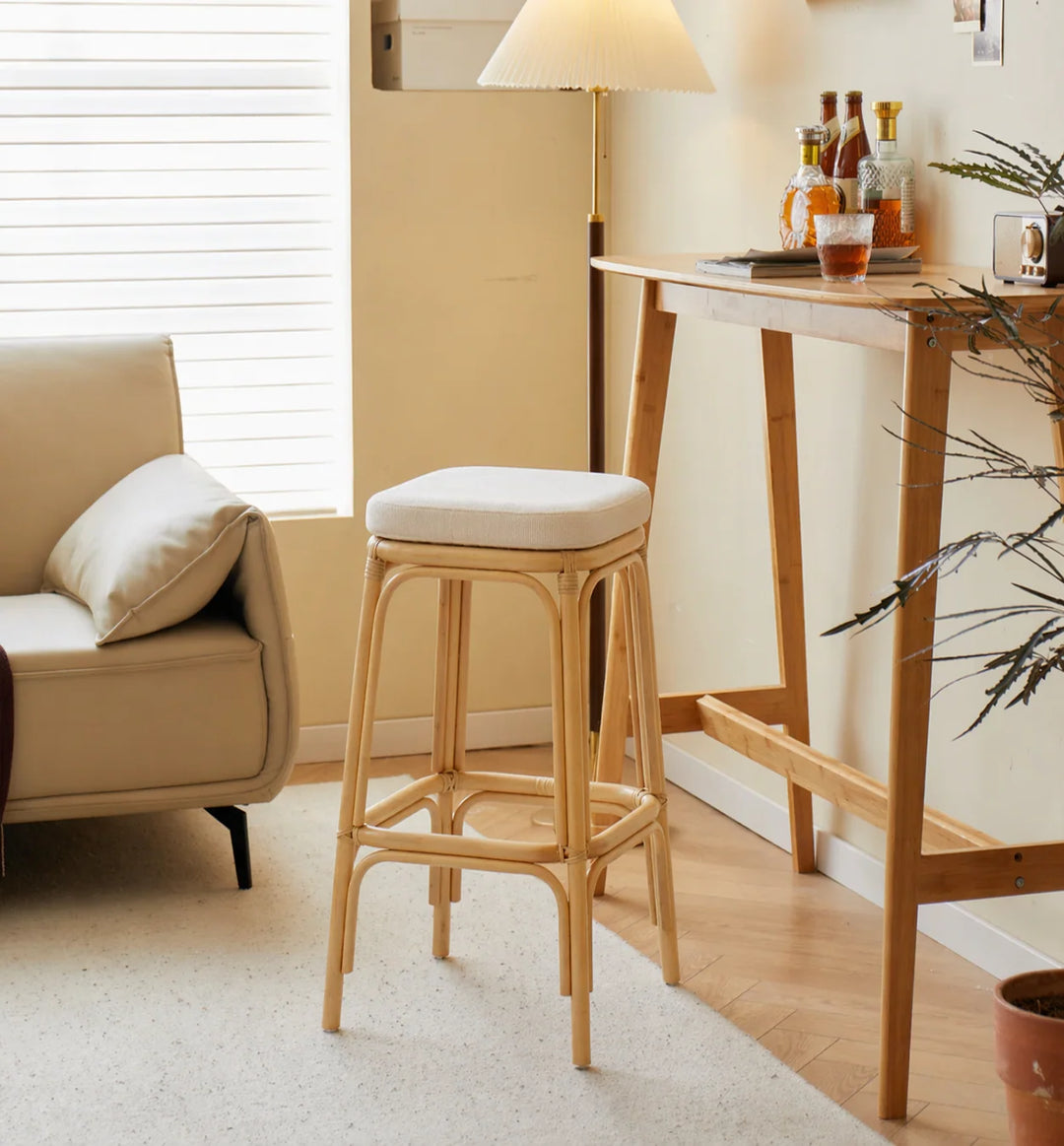 OBIRA Sæt med 2 barstole i beige, naturlig rattan