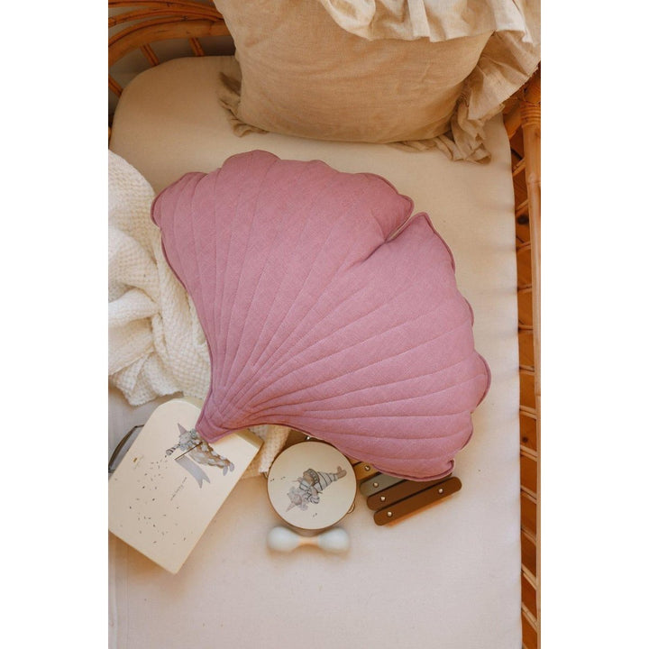 "Dirty Pink" linned Ginkgo Leaf Pude