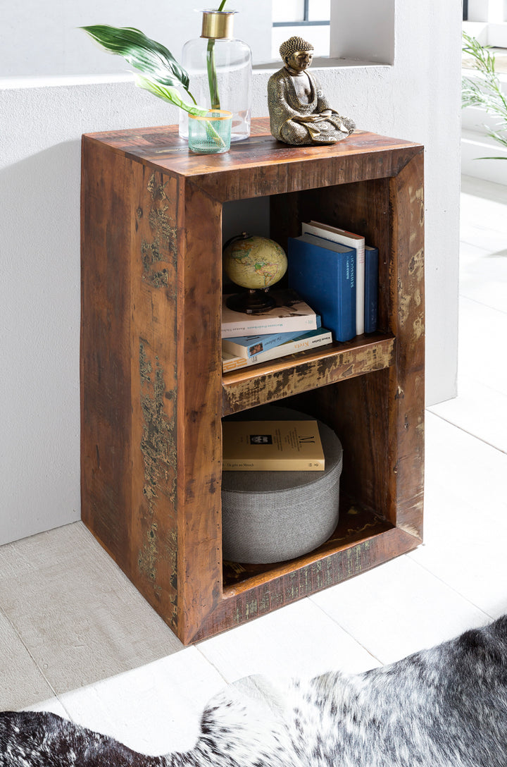 Calcutta reol 45 x 35 x 90 cm, massiv træhylde med 2 niveauer, kubeformet sidebord til stuen, fritstående hylde i shabby chic-stil