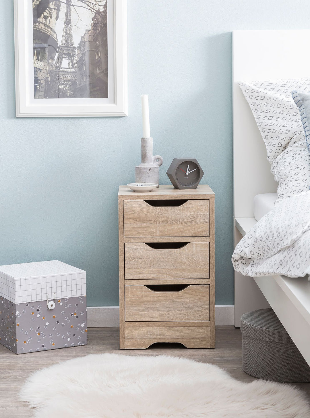 Natbord WL5.705 31x49x31 cm Sonoma med 3 skuffer, Brunt natbord med opbevaring, Enkelt moderne natbord, Lille natbord, Natbordskommode til soveværelse