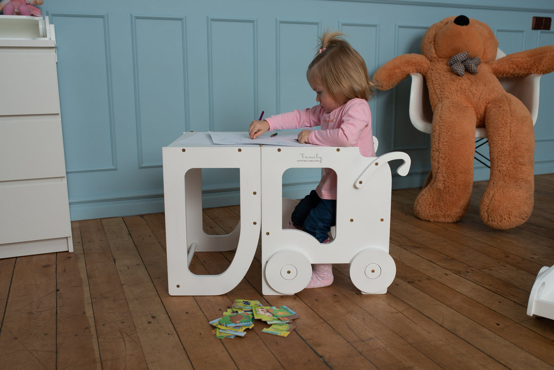 Montessori køkkentrappe til barn, hvid