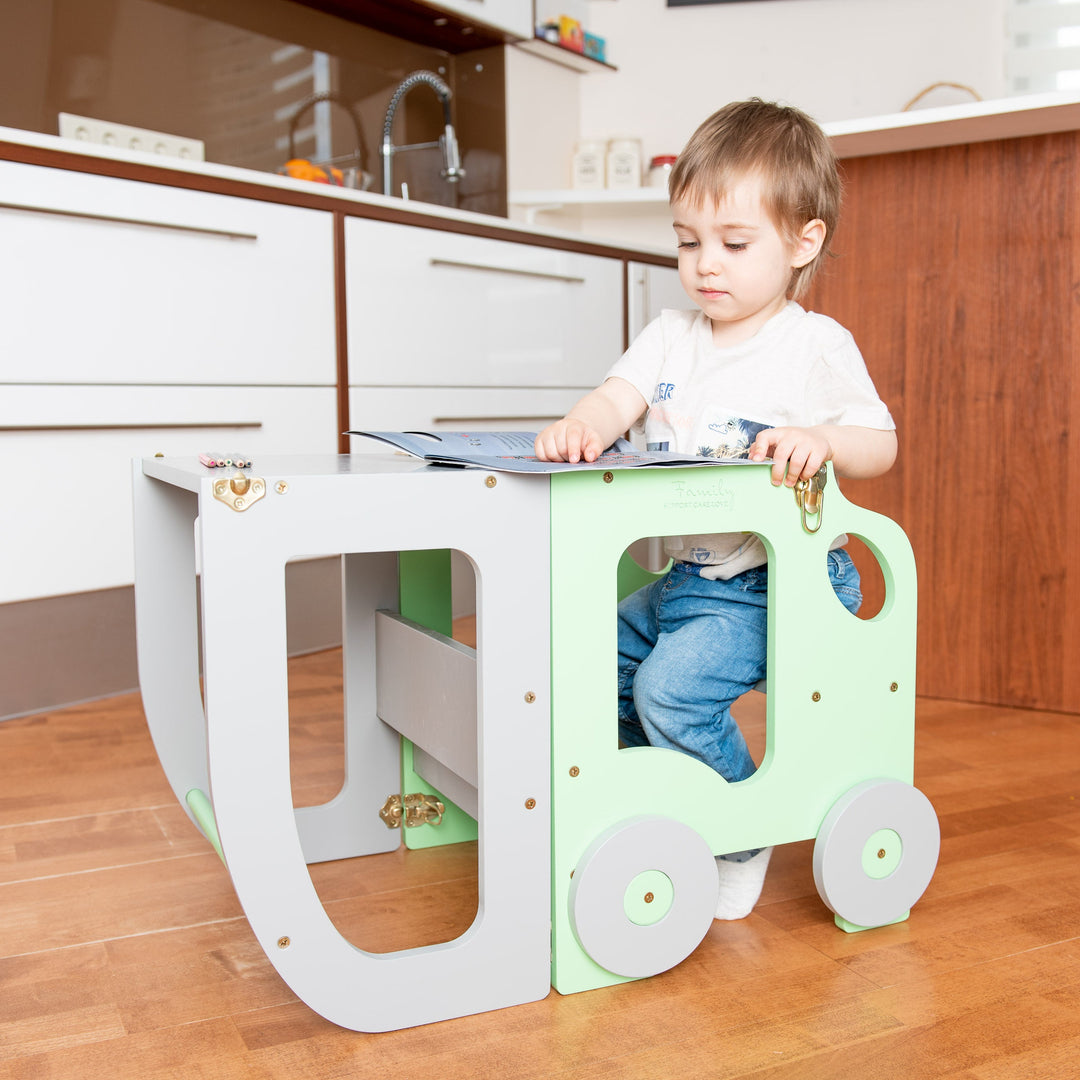 Køkkentrappe / montessori-læringstårn: bord, stol og trappe i ét til barn, grøn og grå