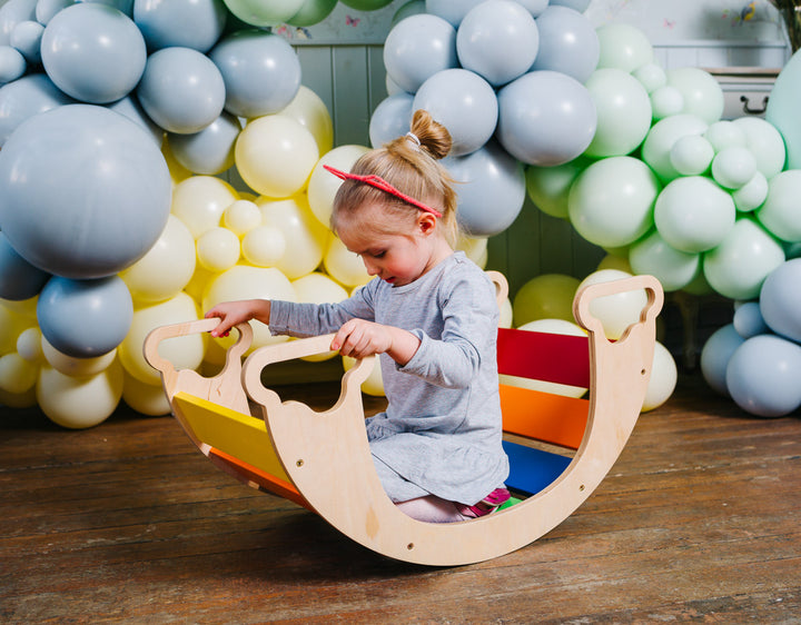 The Sway Rainbow, regnbuefarvet