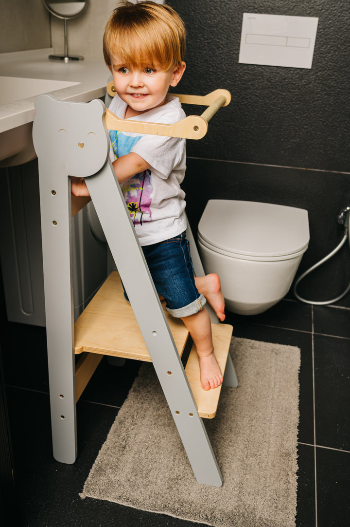 Trin-skammel til barn, grå og naturfarvet