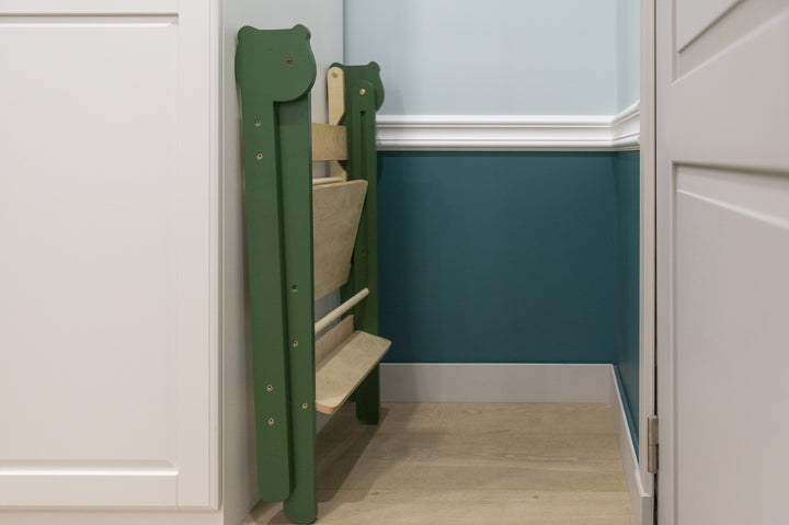 Trin-skammel til barn, khaki og naturfarvet