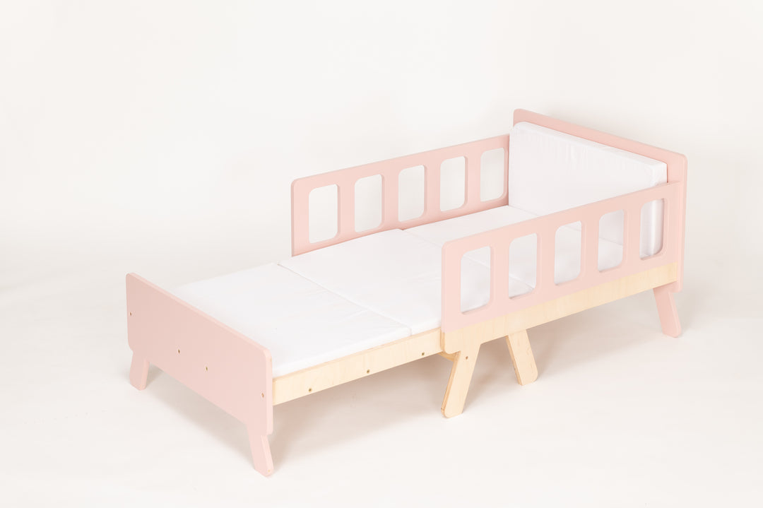 Smart børneseng der vokser med, pink