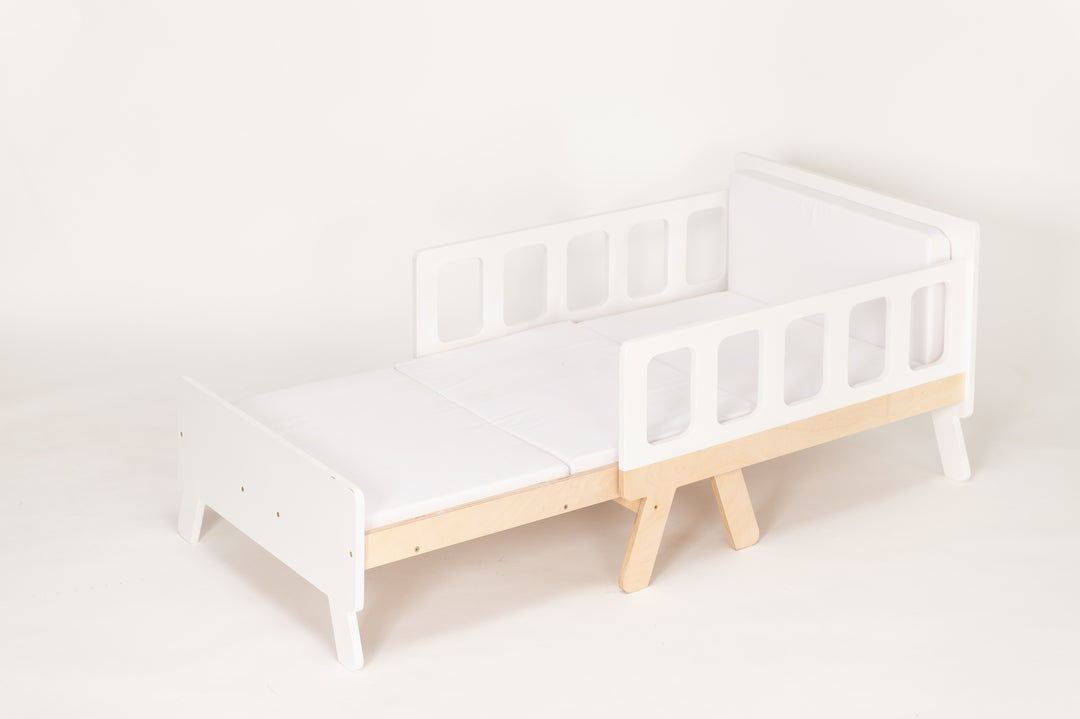 Smart børneseng der vokser med, hvid