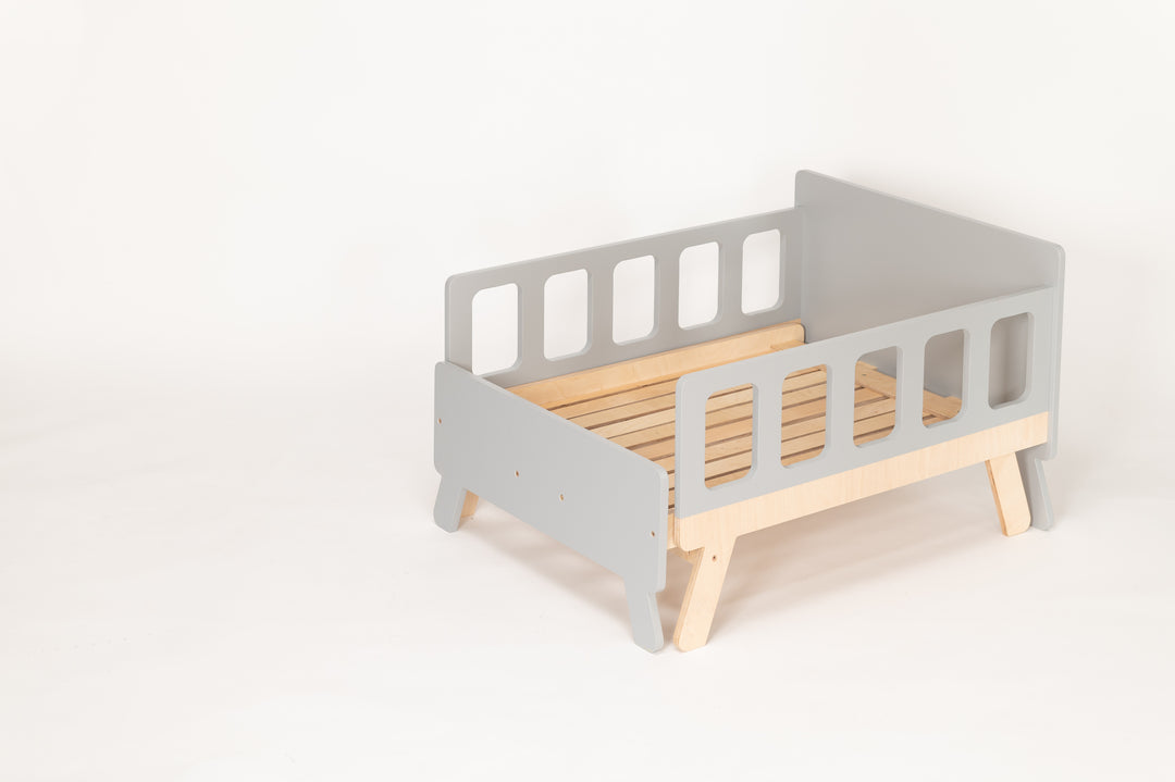 Smart børneseng der vokser med, grå