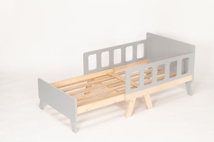 Smart børneseng der vokser med, grå