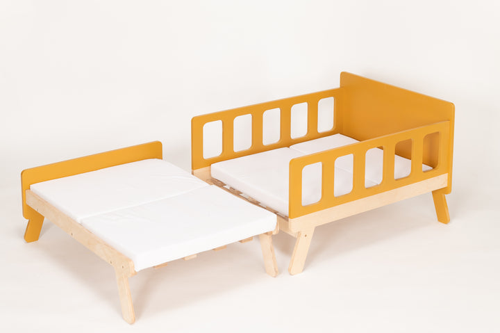 Smart børneseng der vokser med, safari-farve