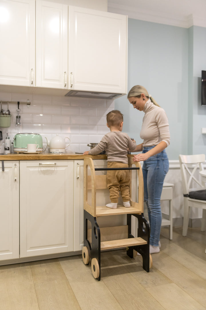 Køkkentrappe / montessori-læringstårn: bord, stol og trappe i ét til barn, sort og naturfarvet