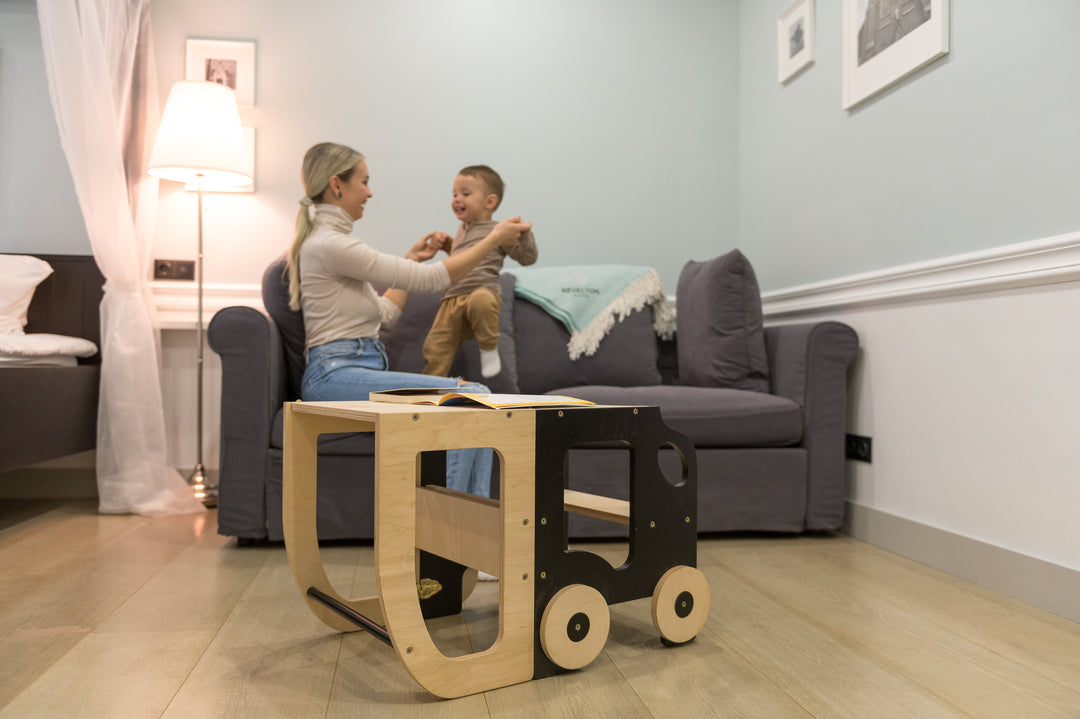 Køkkentrappe / montessori-læringstårn: bord, stol og trappe i ét til barn, sort og naturfarvet