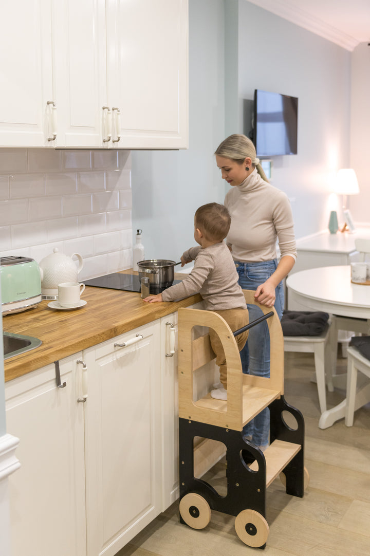 Køkkentrappe / montessori-læringstårn: bord, stol og trappe i ét til barn, sort og naturfarvet
