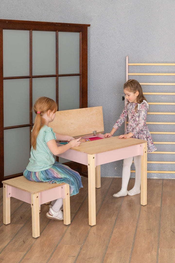 Sæt med smart opbevaringsbord og stol, pink og naturfarvet